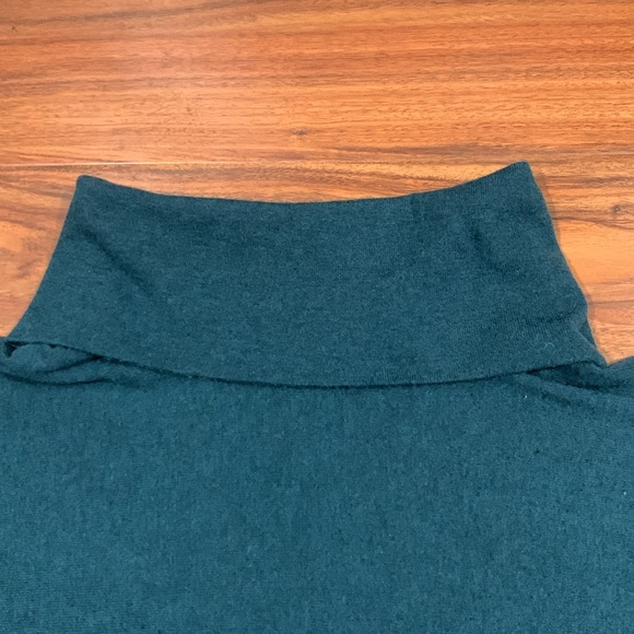 Smartwool Edgewood Poncho Sweater - WOMENS SIZE SMALL - Picture 6 of 11